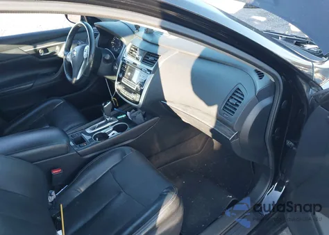 2018 Nissan Altima 2.5 Sl z USA, uszkodzony, nr VIN 1N4AL3AP2JC199003